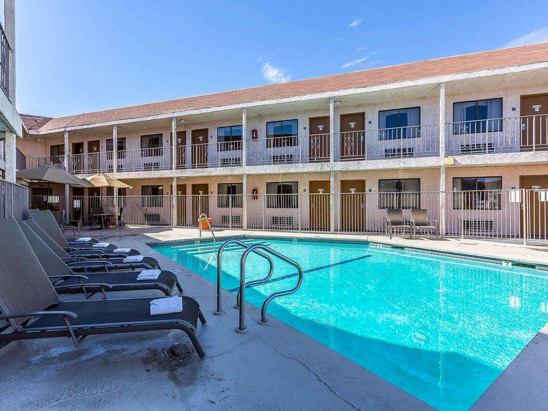 3E6C78DDEE8707F73E97A118815C038E