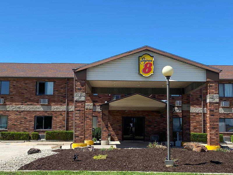 D3F21F9F0329B9FAE7C3CEC7F569F035