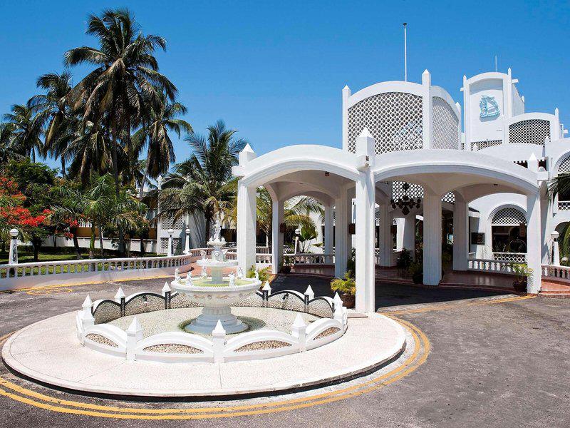 09BF830126A6CDA03639A4EDCF20708F