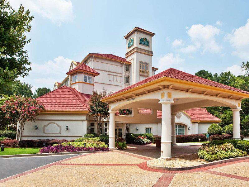 D5AA4973E8D1CE6F3BB4E51DB2EBE90E