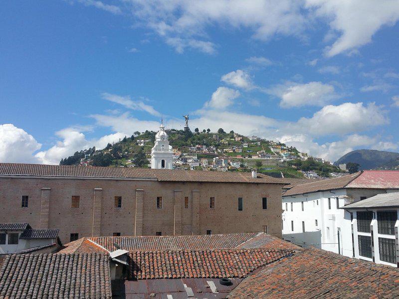 F92959A8A2E1A90F55513A20E22A3FD6