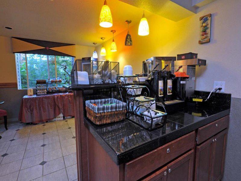 ED8DA11511F7FB7FC2A8D06BFB9CB45C