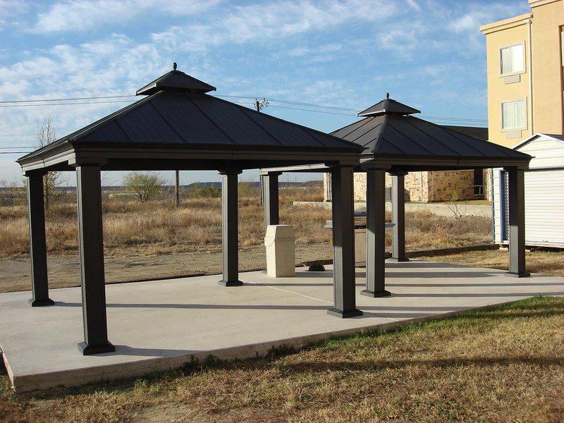 CE7797A5FA244C5DF55D211F8672E03B