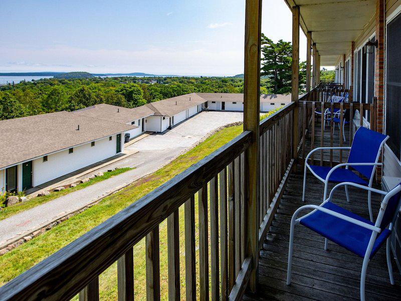 B8E80493A93E6D064D2D42102D757BB5