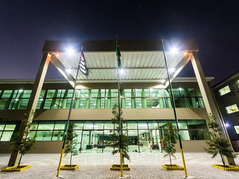 7A221BEFC55B7BAB8F7BCDB944677071