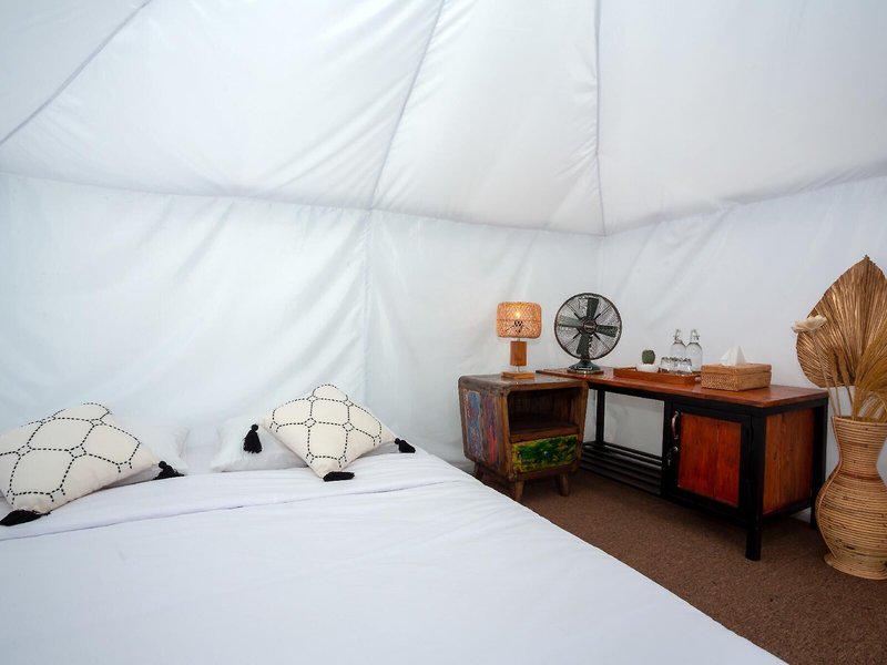 F57042A2C747F0AE9ACDC307F885A68E