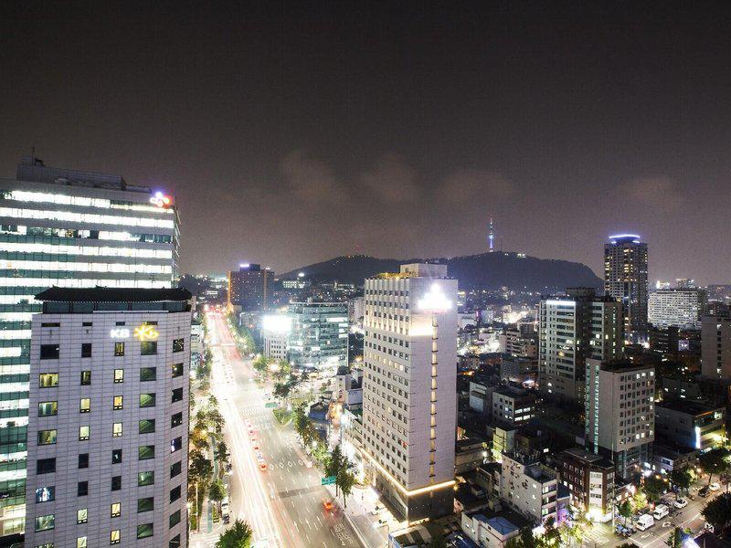 9BC92B0FCE5F81E7D45892030AABC1D8