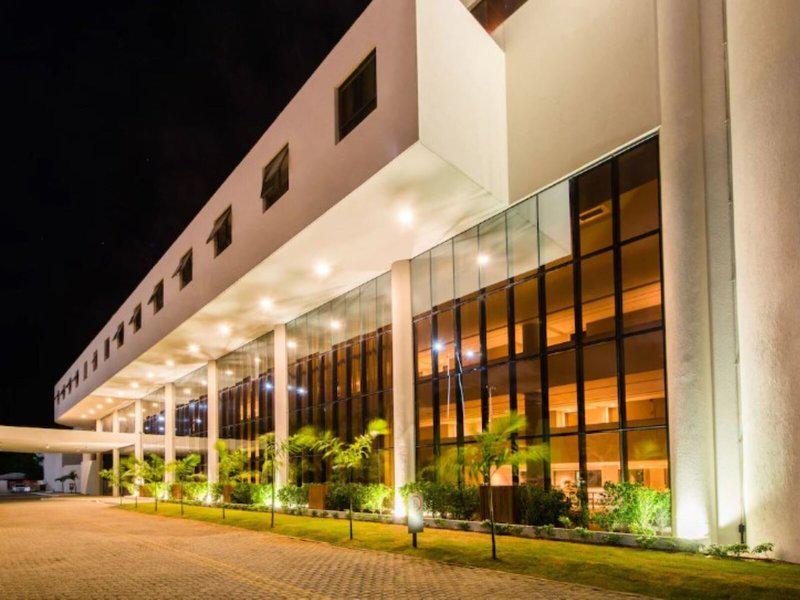 8E55EB2426C5A340E537A4CFEF70D4C7