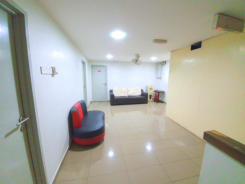 E2B9D995C998E8CB8AAABB81C62A07A6