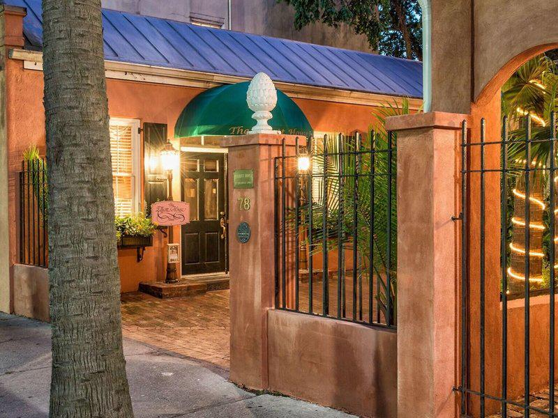 8D333EF818EB2036099B635B79F2BBDD