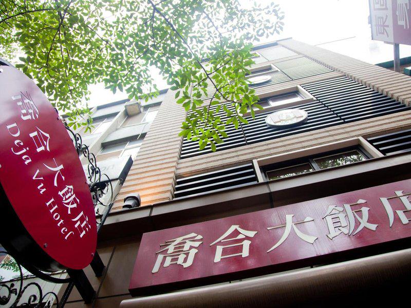 DC5E5FF9E4A853DB9D72703BBD9AD82B