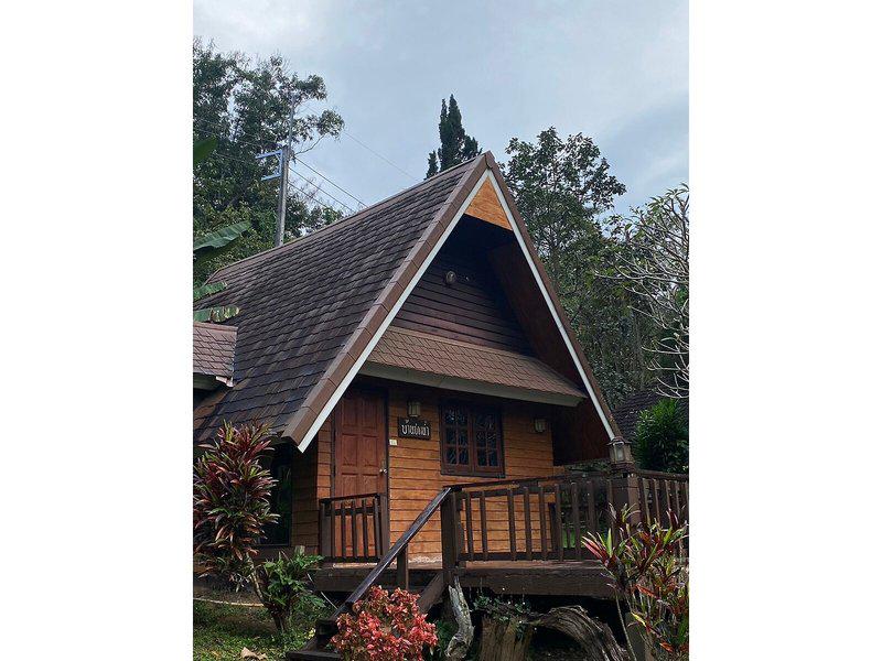 1E80B82737F82099ECEEBE90EBF0C685