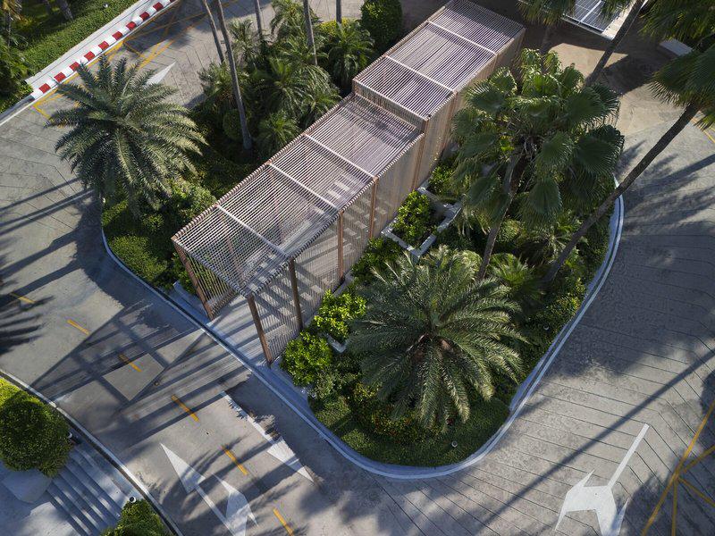 79CE3E75B135CA8DE09CA1AF5B9E336F