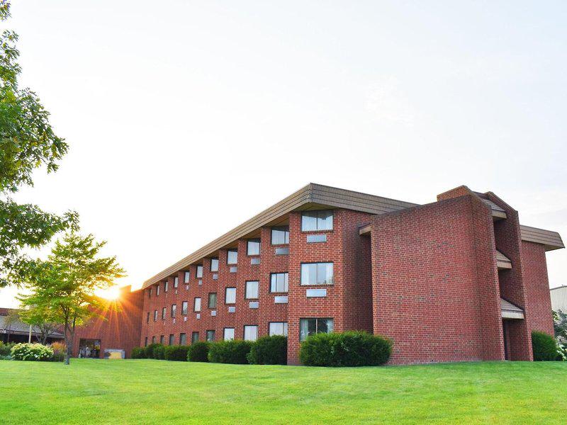 5F5B4B4A77DC0025182FA7954F8D2B1C