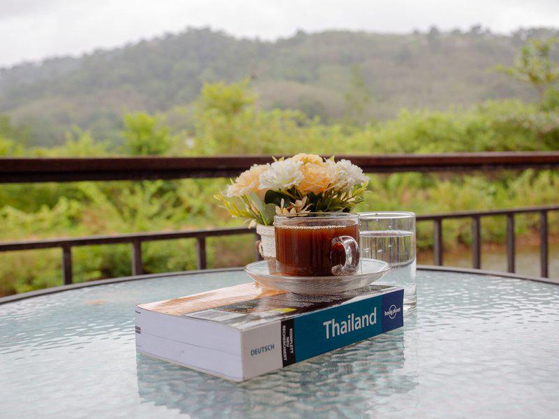 89021B22D8E3906AF7DE664BD1B624A2