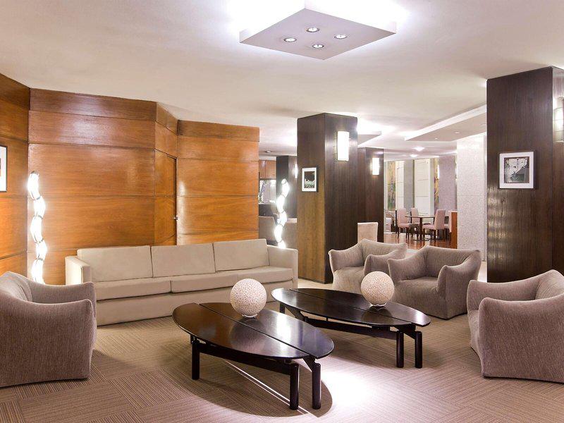 62B5ED582B48D3A303A644C3AACF2E37