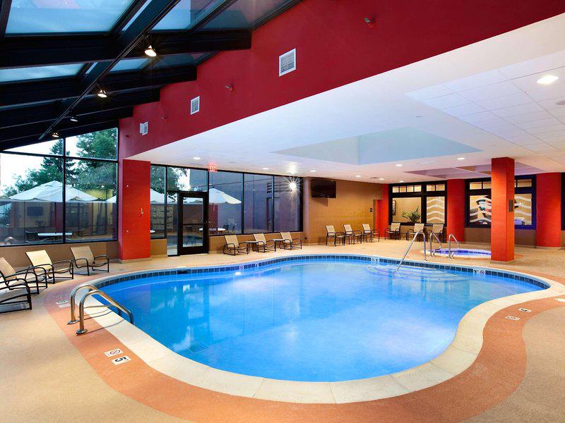 B6AAA51DBC6480F0AAB9BC7E1F4BD0F5