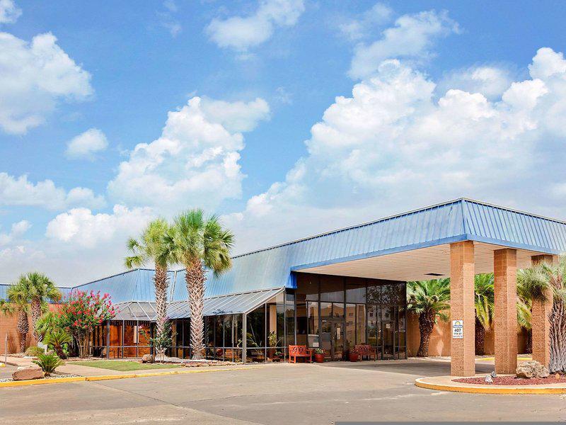 96F6BC57452E18F1875D5BACFF94B119