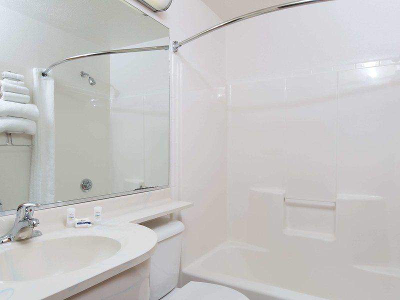 48328CB9F533029745A6B717D2C0BF66