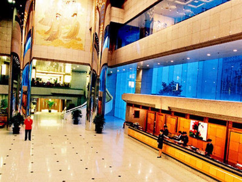 C8532BC37B06695E7B9556992E051D7A