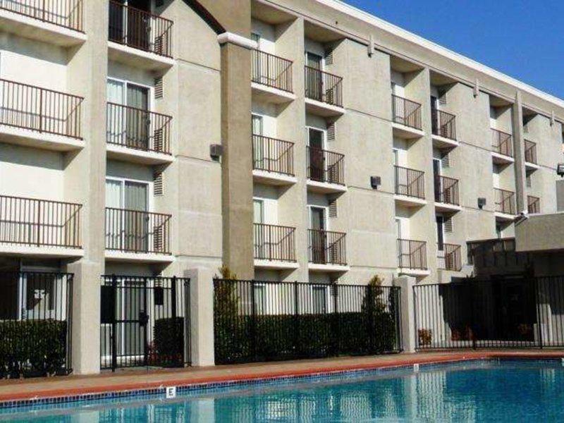 5C94DE3ED5626FE6E0354430D4CEAF0C