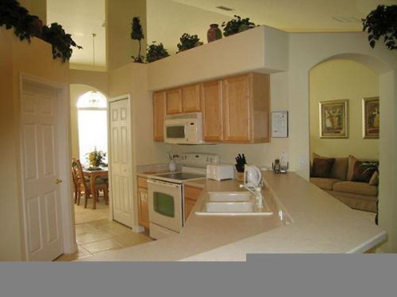 EE7BFA6E48BE4FD1F950BE60C69F6C4B