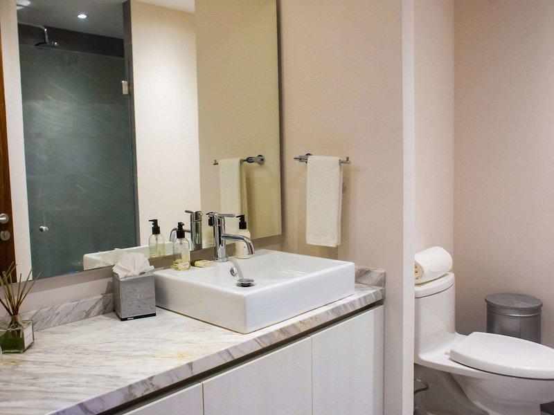 49FFFB8DC9CC7C75D1FB9714F54C984B