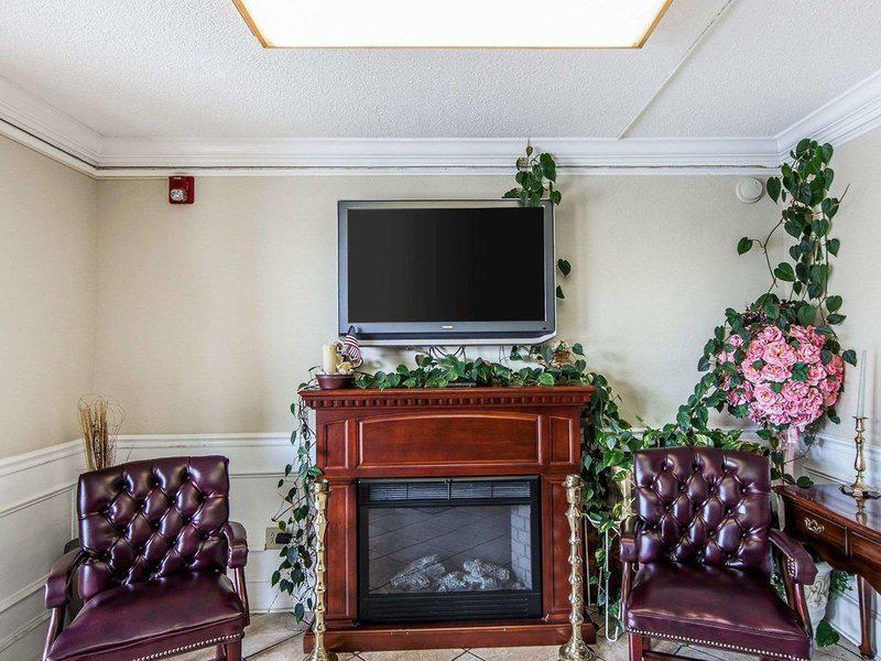 6EFE2C38AE00946D8BB62D0985201FC2