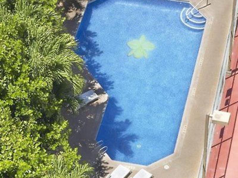 5908595D87EE093080B4E621D3CB820E