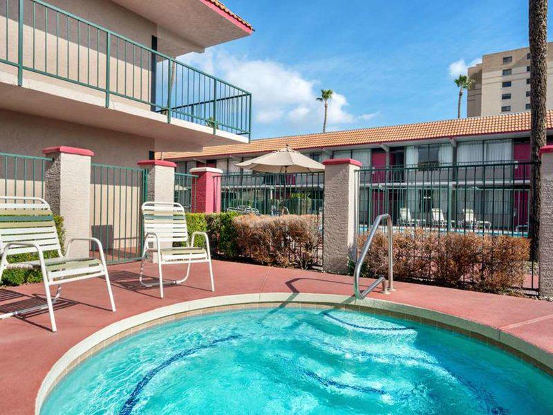 31660C11A9C8E2E31D14E5D99FD3DD6E