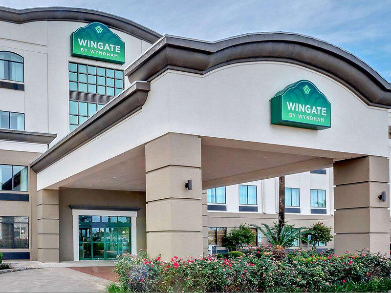 105CD1162AC1CE8CDF612E9DAD137128