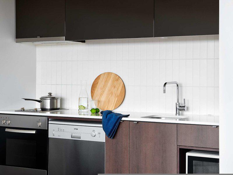 C3DD3560EE3D098DD97D5B5566ACDCB9