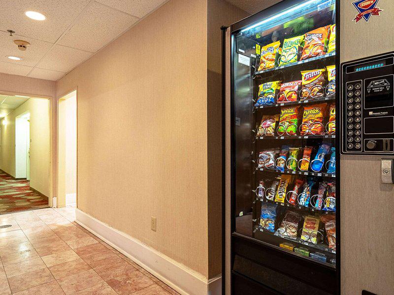 D9A9065F17B224B23FBA2D233A88D0EF