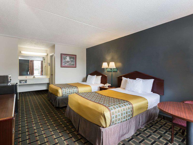 B176030104D96FBEEC181CEE325D4124