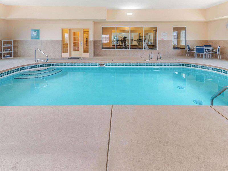 FCB96943F7F5B44F016019BFDAA7EF52