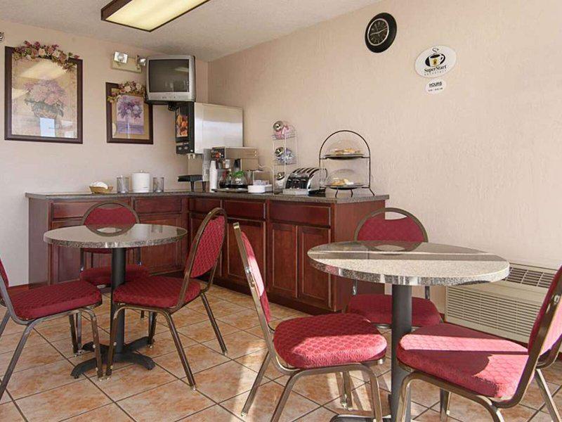 24093D6130CD31E7B4D8EE3041889B73