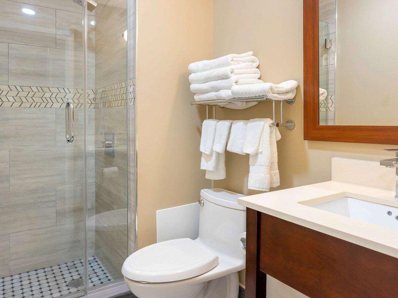 104947B53FE7909E3733F801F6485A2B