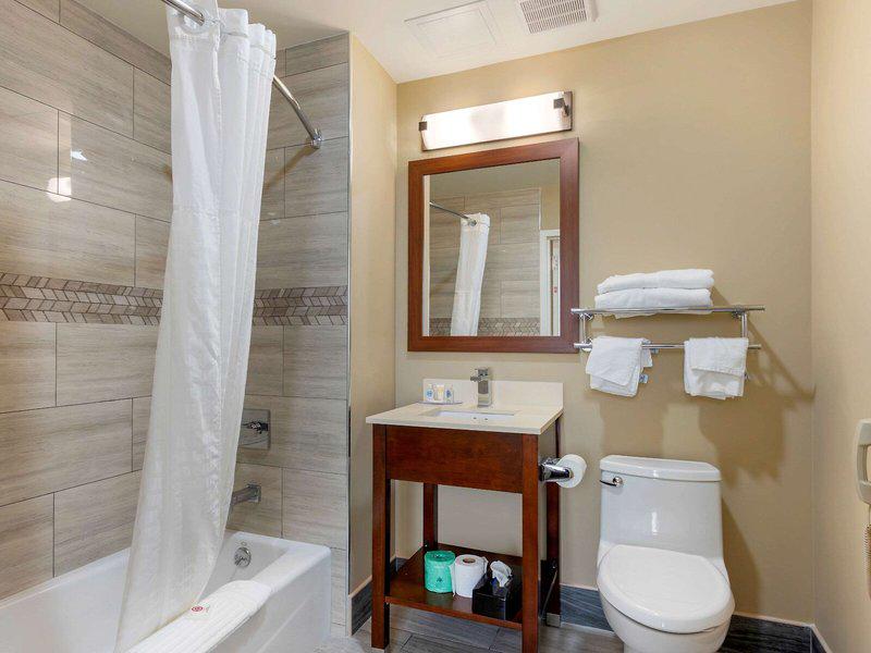 4C1E97AD204A35EA6D92C1AF98741226