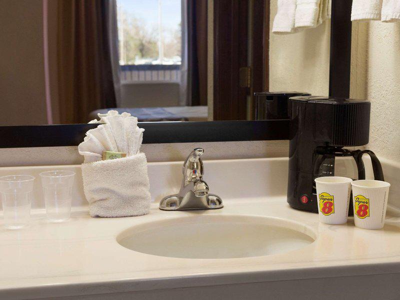 D40C64F66A57DB164F32AD18251CFD27