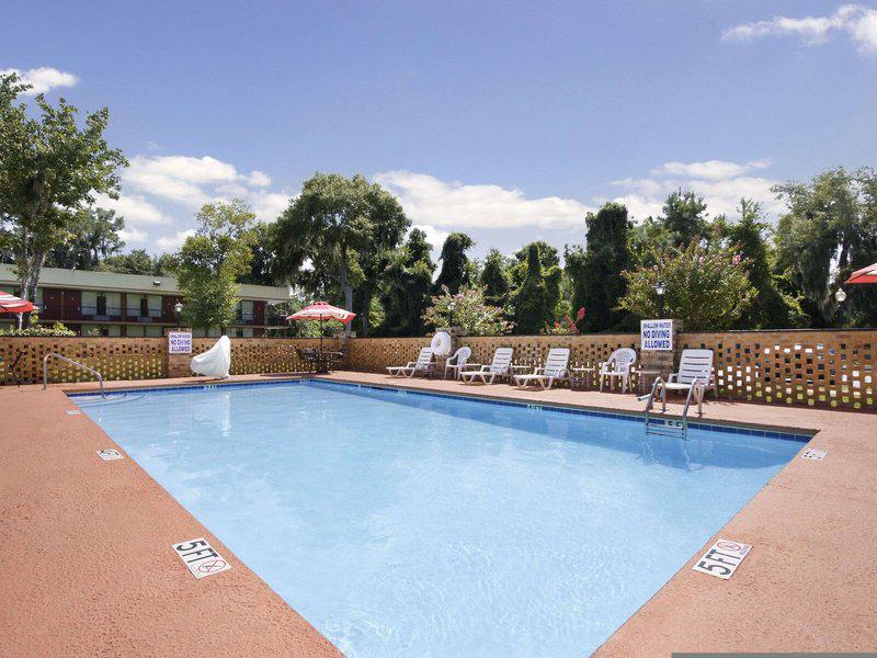 FD0D61678364AB318357E7F77BD8C950