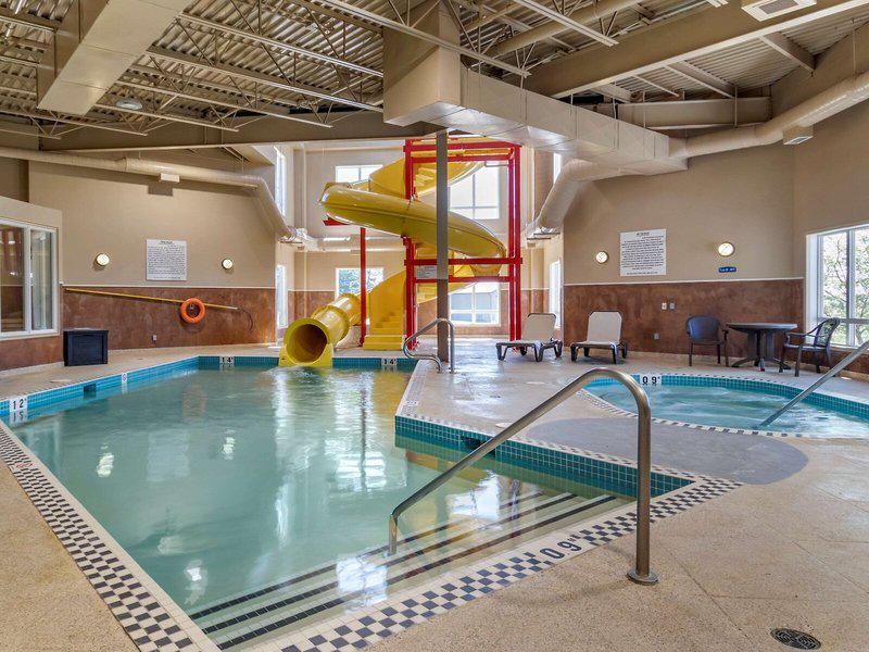 9ED17C1846F5155599F79BA73AE2578D