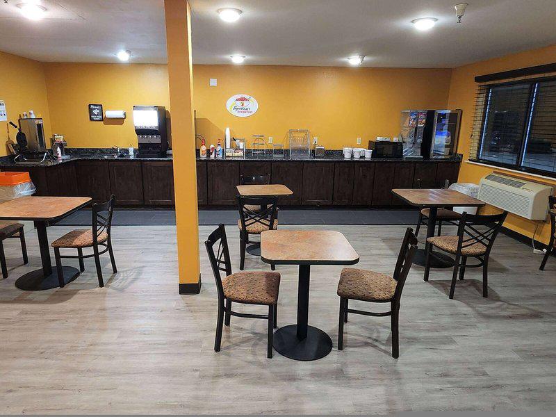 C57B4EAD0B7007F00DFFEB2BF034FB35