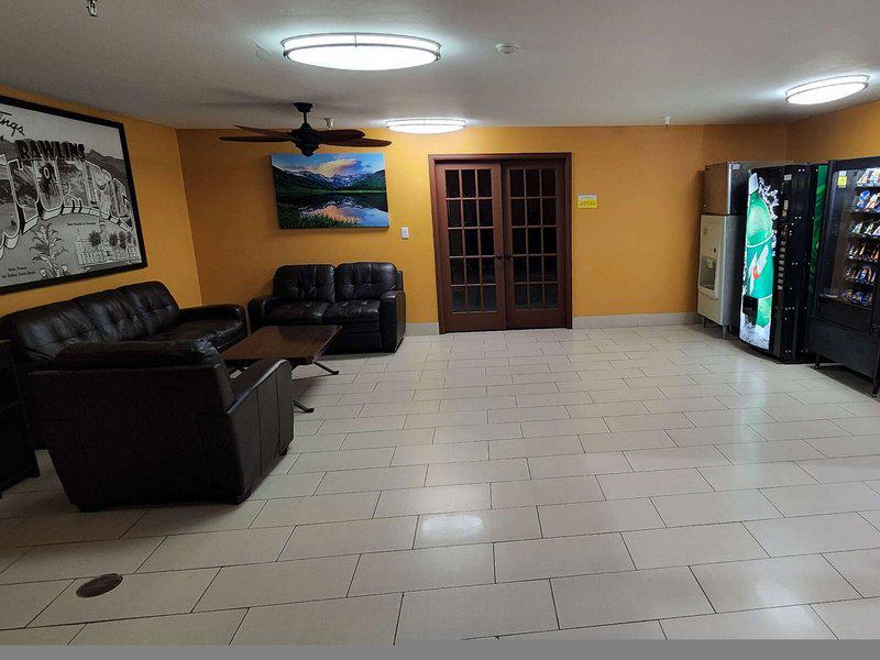 2307DBFF9538892E54D47628F6C7CD10