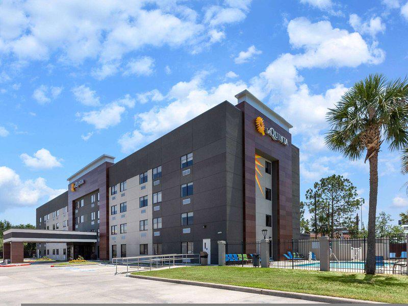 92CCD80F92CADCD95AAEB9EE702D77E3