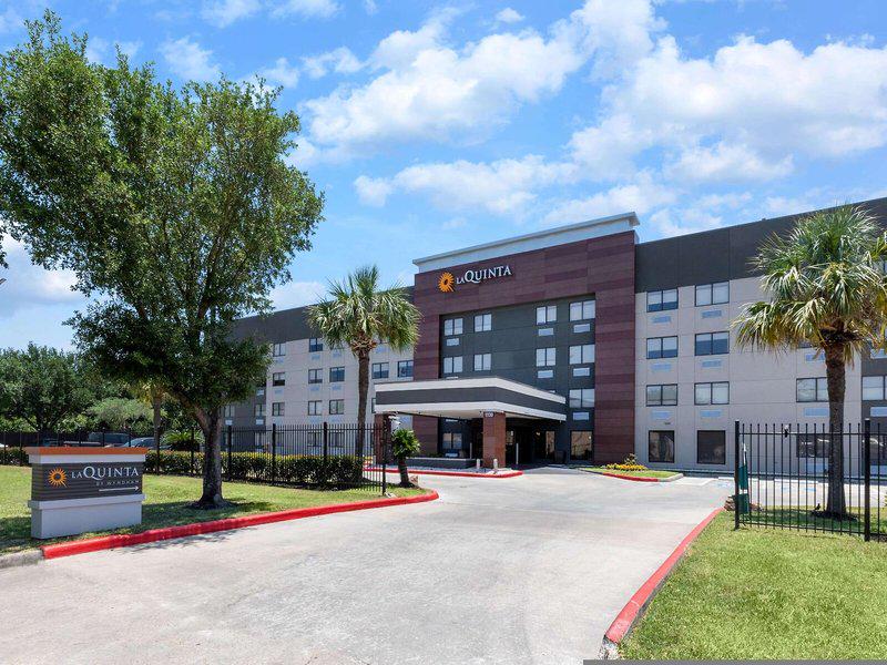 D465D767F19E243089B01C0B98B59CBB