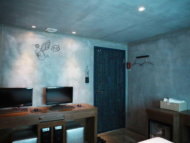 532F1280E6759A85AA0C2DF59D69E9D3