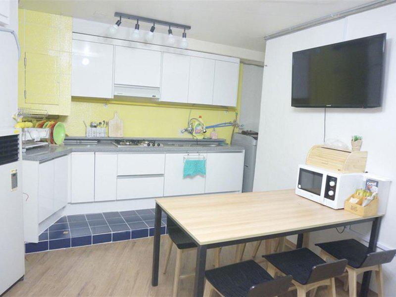 B7DEB6DC5AECE40F000EE92599558369