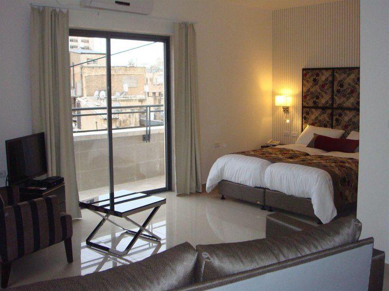 02B68220ACDB300597593BB20CB98649