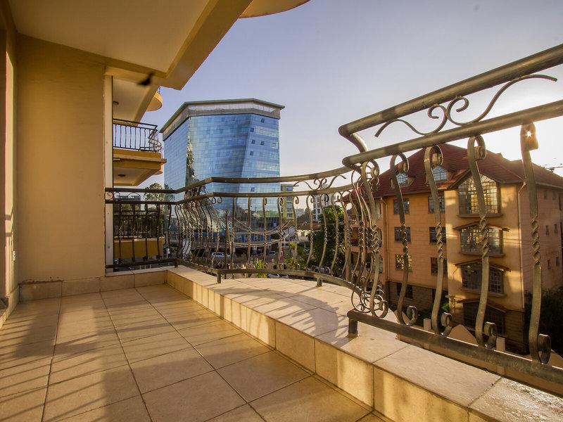 B8B771A12493FE4CED105CD6B91C0DD7