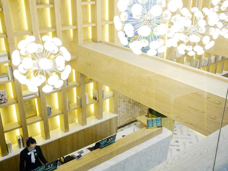 7C8B5AD01B8DEE41AD8C367146375D97